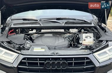 Внедорожник / Кроссовер Audi Q5 2018 в Ровно