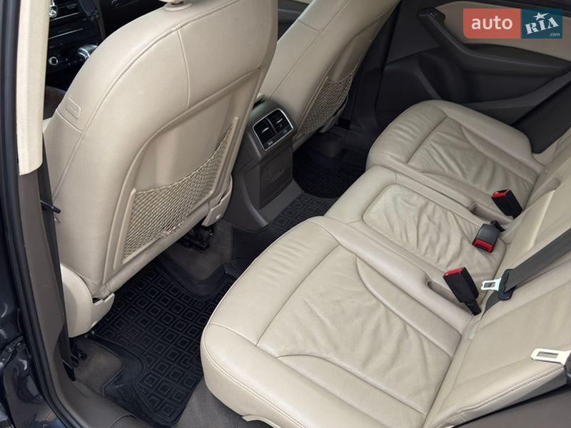 Позашляховик / Кросовер Audi Q5 2012 в Львові