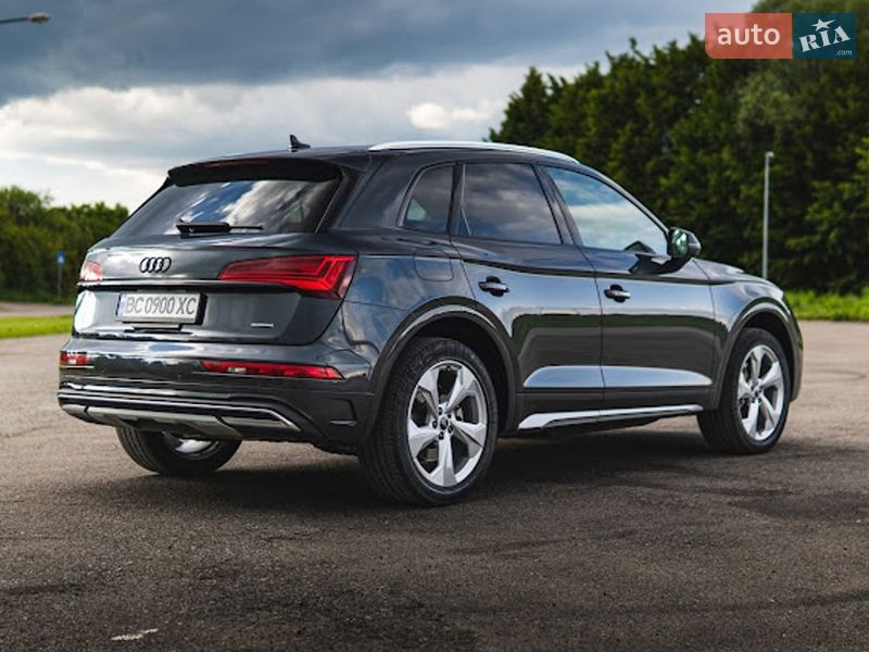 Внедорожник / Кроссовер Audi Q5 2021 в Львове