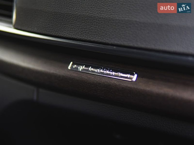 Внедорожник / Кроссовер Audi Q5 2021 в Львове