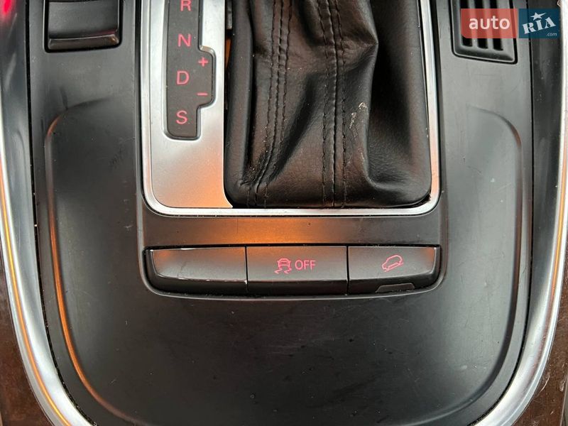 Внедорожник / Кроссовер Audi Q5 2010 в Львове