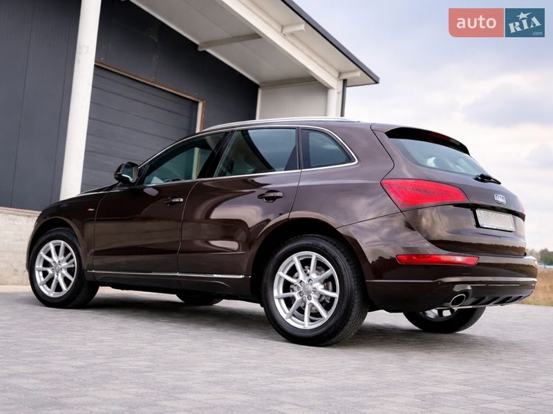 Внедорожник / Кроссовер Audi Q5 2012 в Тернополе