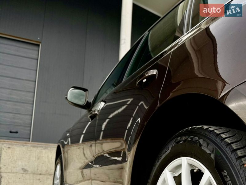Внедорожник / Кроссовер Audi Q5 2012 в Тернополе