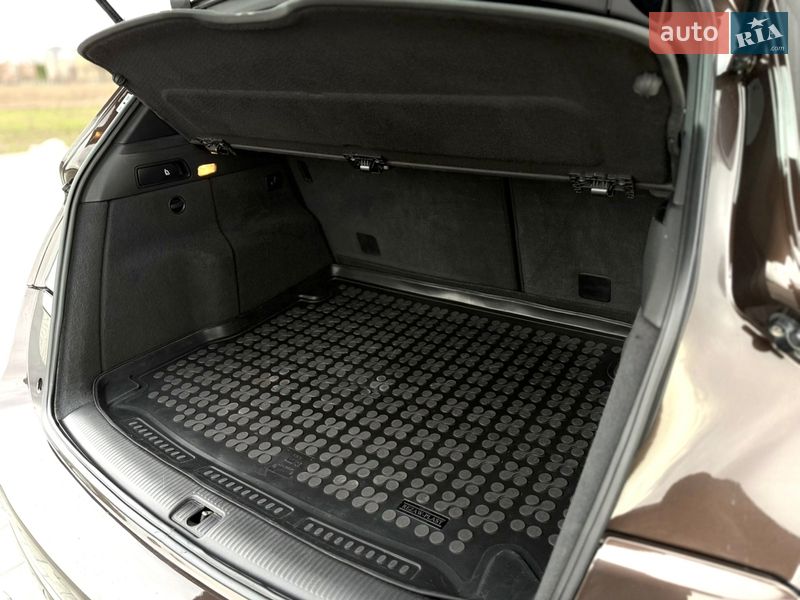 Внедорожник / Кроссовер Audi Q5 2012 в Тернополе