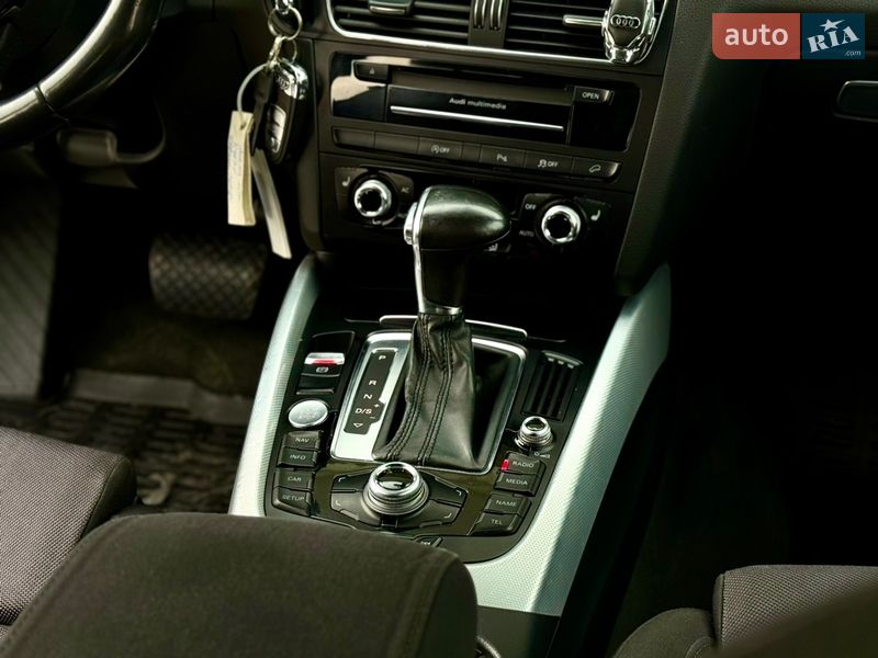 Внедорожник / Кроссовер Audi Q5 2012 в Тернополе