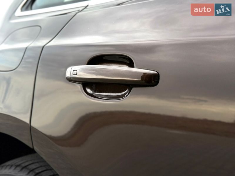 Внедорожник / Кроссовер Audi Q5 2012 в Тернополе