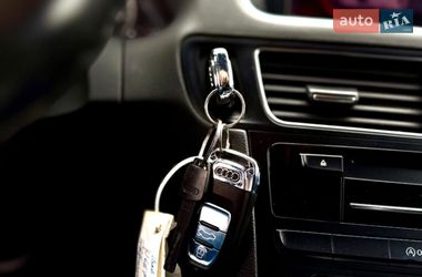 Внедорожник / Кроссовер Audi Q5 2012 в Тернополе