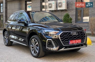 Позашляховик / Кросовер Audi Q5 2023 в Києві