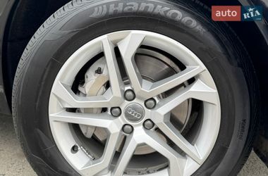Позашляховик / Кросовер Audi Q5 2019 в Сумах