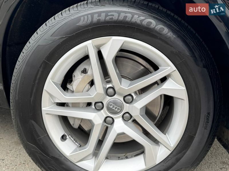 Позашляховик / Кросовер Audi Q5 2019 в Сумах