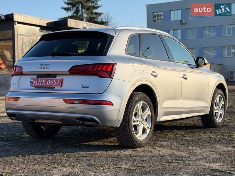 Позашляховик / Кросовер Audi Q5 2018 в Сокалі