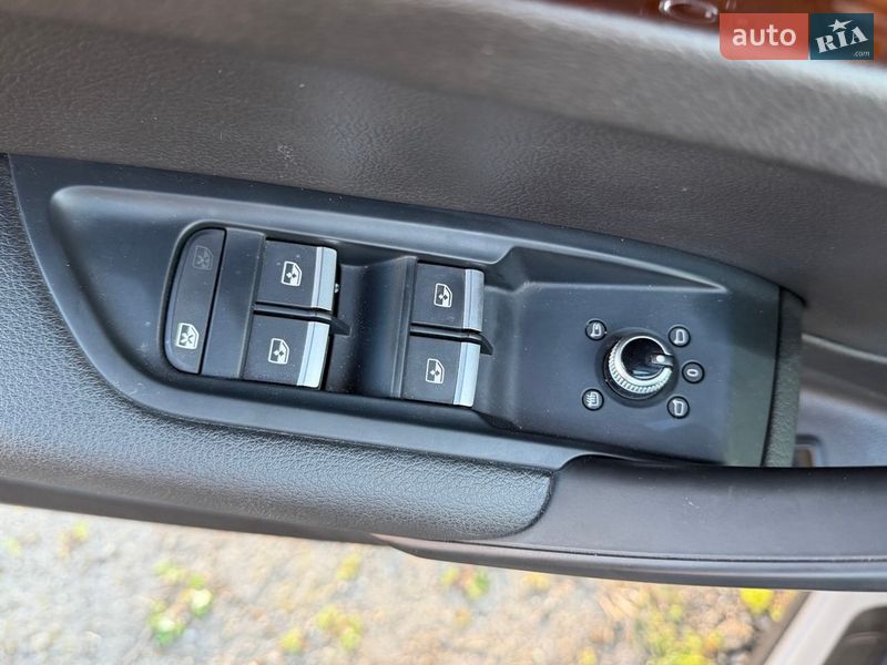 Позашляховик / Кросовер Audi Q5 2018 в Сокалі