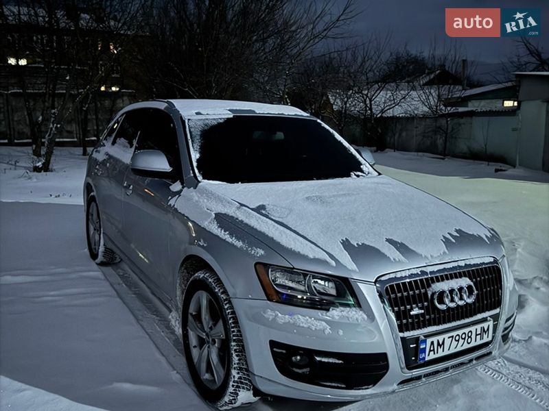 Внедорожник / Кроссовер Audi Q5 2011 в Коростене