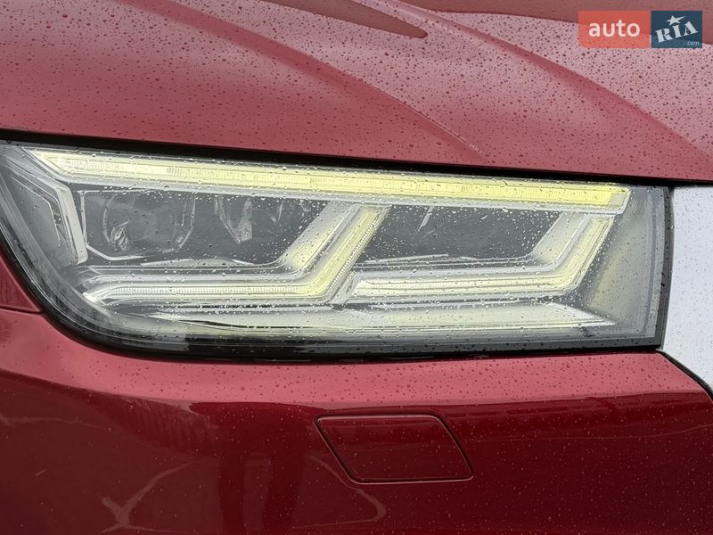 Позашляховик / Кросовер Audi Q5 2018 в Луцьку
