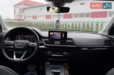 Позашляховик / Кросовер Audi Q5 2018 в Луцьку