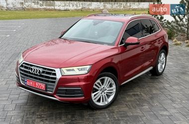 Позашляховик / Кросовер Audi Q5 2018 в Луцьку