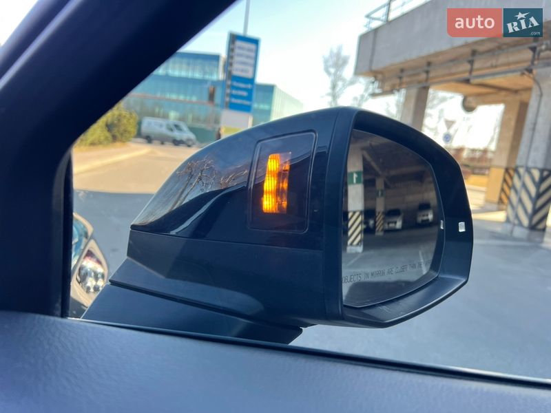 Внедорожник / Кроссовер Audi Q5 2018 в Киеве