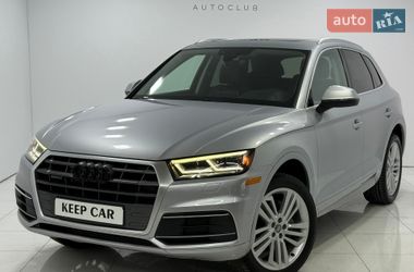 Внедорожник / Кроссовер Audi Q5 2019 в Одессе
