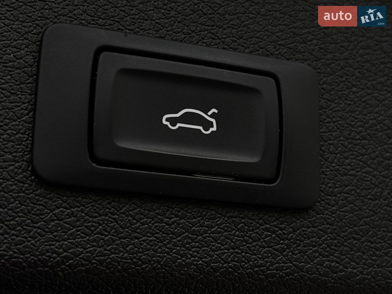 Внедорожник / Кроссовер Audi Q5 2015 в Белогородке