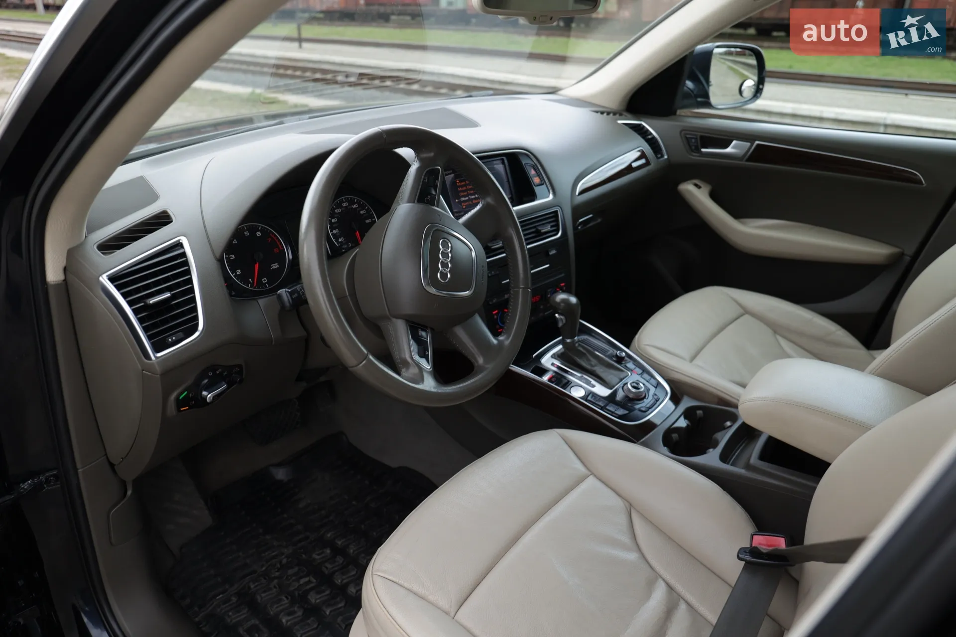 2012 Audi Q5 - мініатюра 23