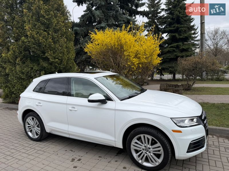 Позашляховик / Кросовер Audi Q5 2017 в Тернополі фото 4 Позашляховик / Кросовер Audi Q5 2017 в Тернополі