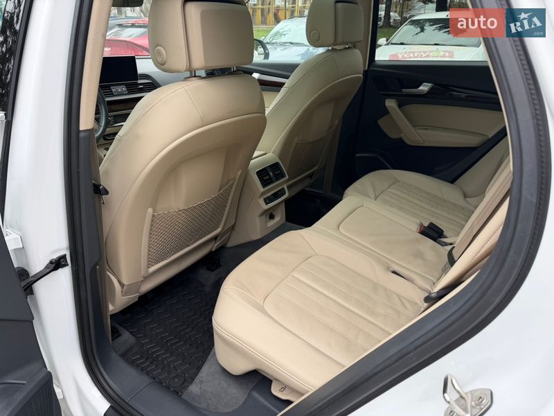 Позашляховик / Кросовер Audi Q5 2017 в Тернополі фото 23 Позашляховик / Кросовер Audi Q5 2017 в Тернополі
