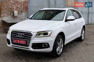 Позашляховик / Кросовер Audi Q5 2015 в Києві