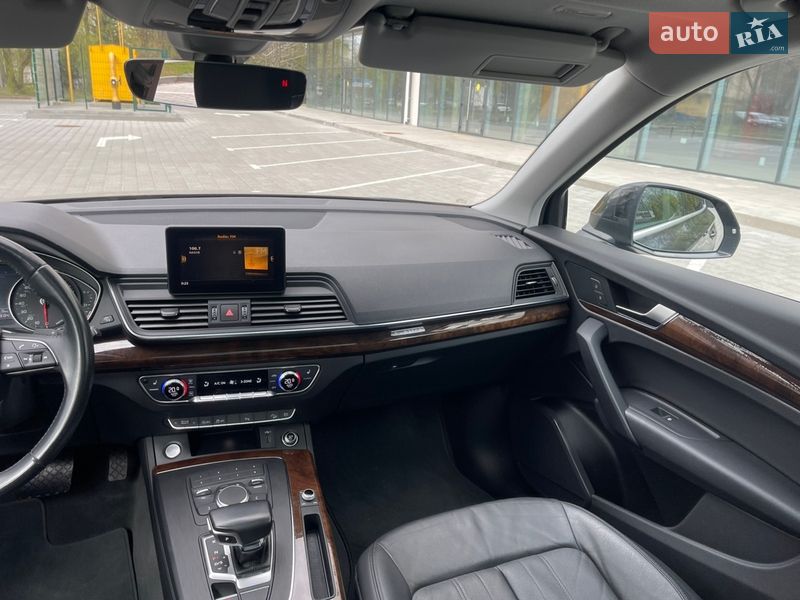 Внедорожник / Кроссовер Audi Q5 2020 в Ровно