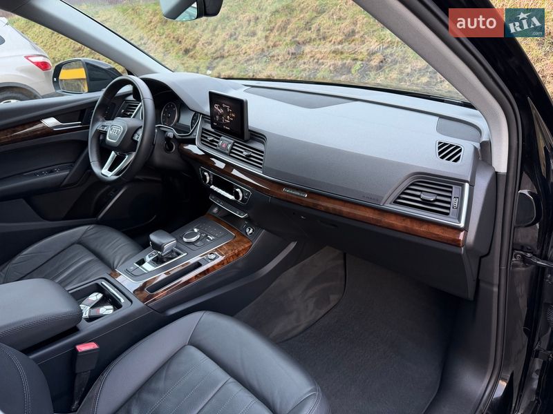 Позашляховик / Кросовер Audi Q5 2018 в Тернополі фото 56 Позашляховик / Кросовер Audi Q5 2018 в Тернополі