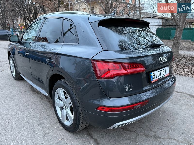 Внедорожник / Кроссовер Audi Q5 2017 в Полтаве