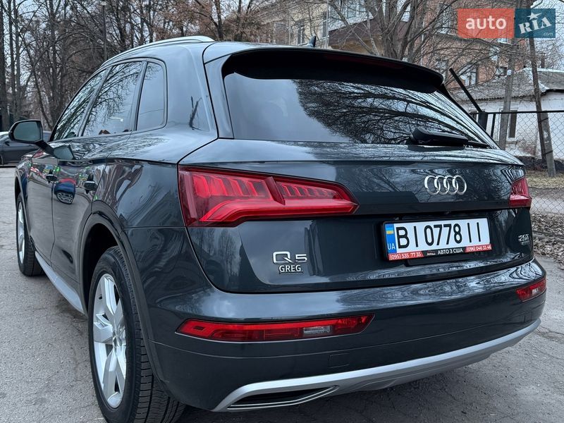 Внедорожник / Кроссовер Audi Q5 2017 в Полтаве