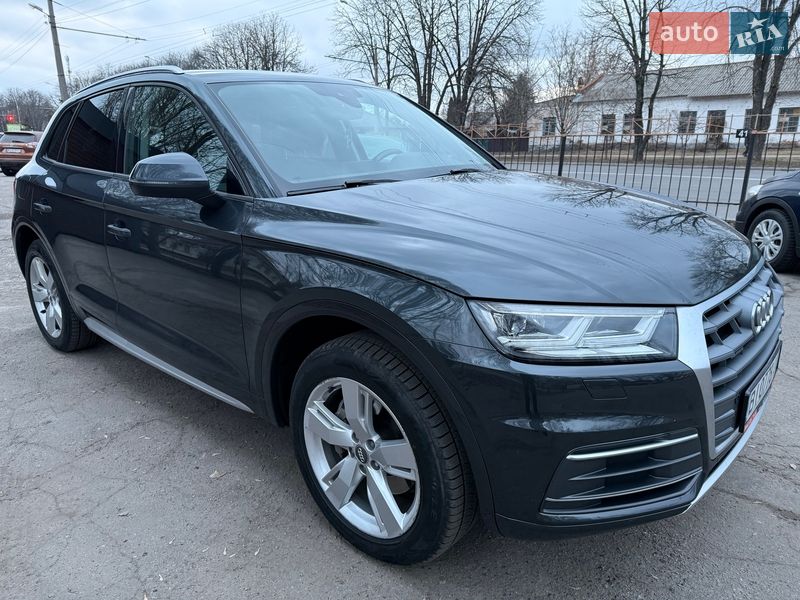 Внедорожник / Кроссовер Audi Q5 2017 в Полтаве