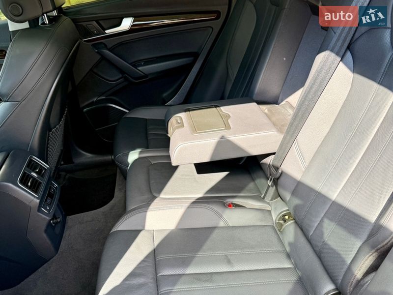 Позашляховик / Кросовер Audi Q5 2018 в Червоному Донці фото 12 Позашляховик / Кросовер Audi Q5 2018 в Червоному Донці