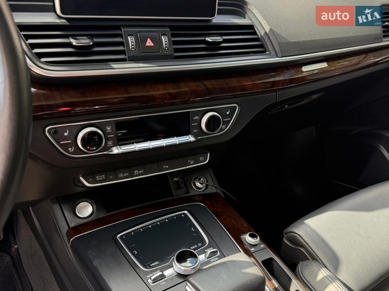 Позашляховик / Кросовер Audi Q5 2018 в Червоному Донці фото 13 Позашляховик / Кросовер Audi Q5 2018 в Червоному Донці