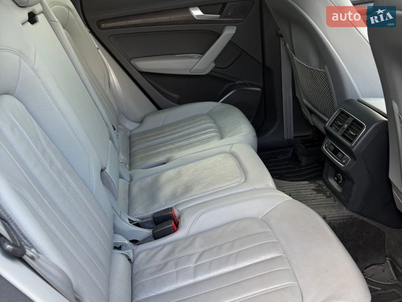 Внедорожник / Кроссовер Audi Q5 2017 в Киеве фото 40 Внедорожник / Кроссовер Audi Q5 2017 в Киеве