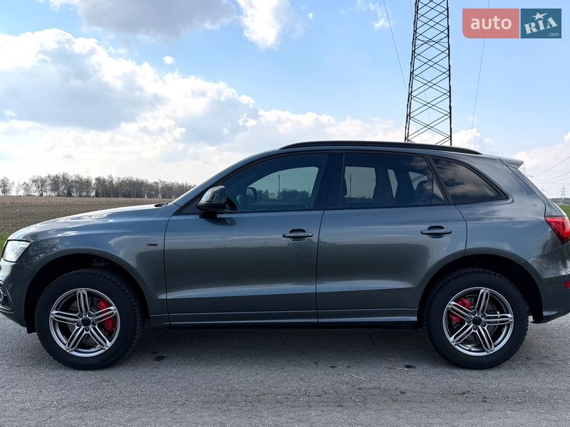 Позашляховик / Кросовер Audi Q5 2013 в Києві