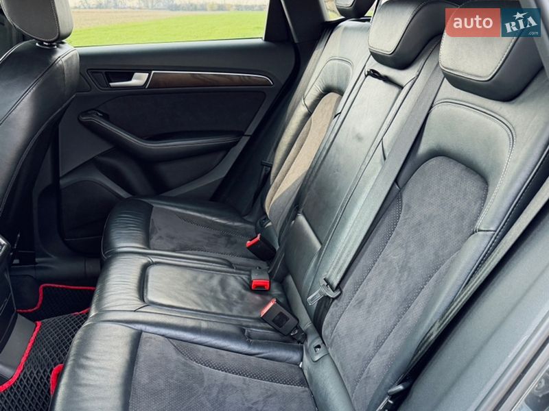 Позашляховик / Кросовер Audi Q5 2013 в Києві