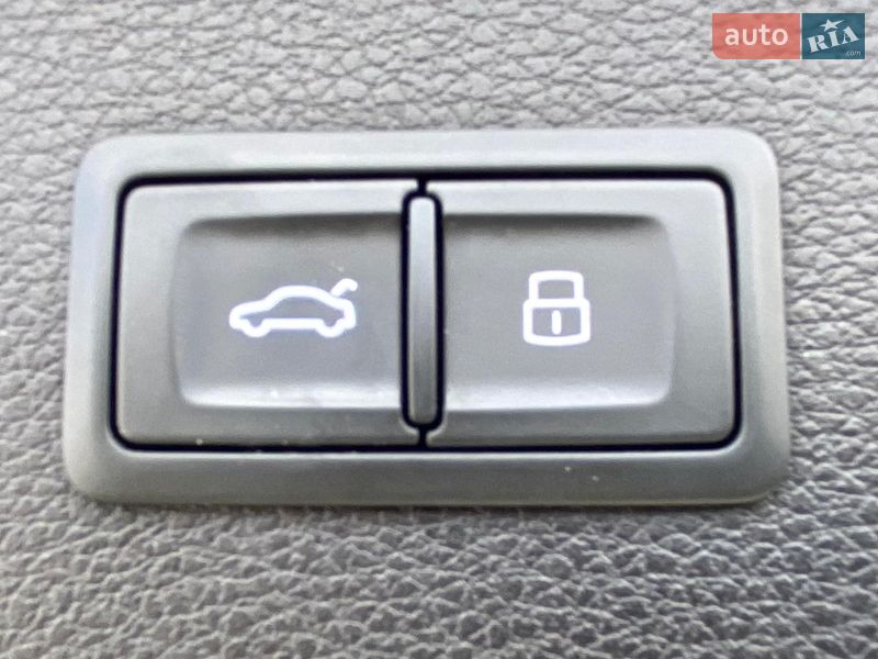 Позашляховик / Кросовер Audi Q5 2018 в Рівному фото 24 Позашляховик / Кросовер Audi Q5 2018 в Рівному