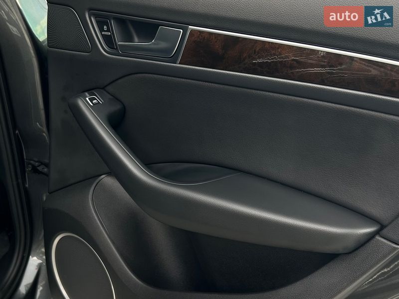 Внедорожник / Кроссовер Audi Q5 2015 в Ирпене