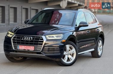 Позашляховик / Кросовер Audi Q5 2018 в Києві