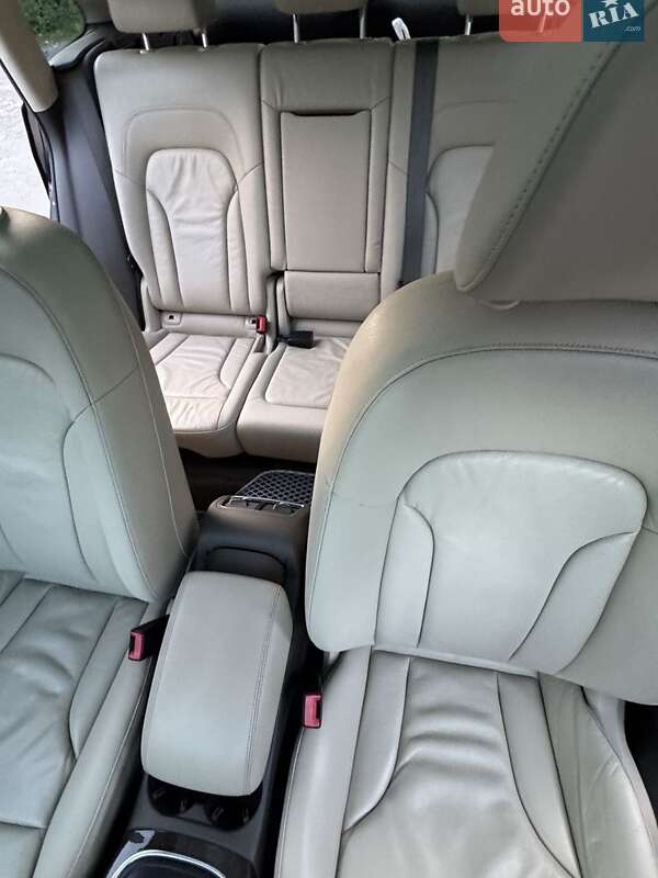 Позашляховик / Кросовер Audi Q5 2013 в Львові фото 11 Позашляховик / Кросовер Audi Q5 2013 в Львові