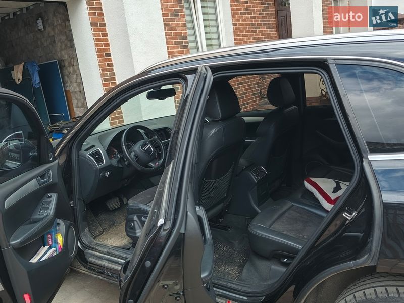 Внедорожник / Кроссовер Audi Q5 2012 в Киеве фото 4 Внедорожник / Кроссовер Audi Q5 2012 в Киеве