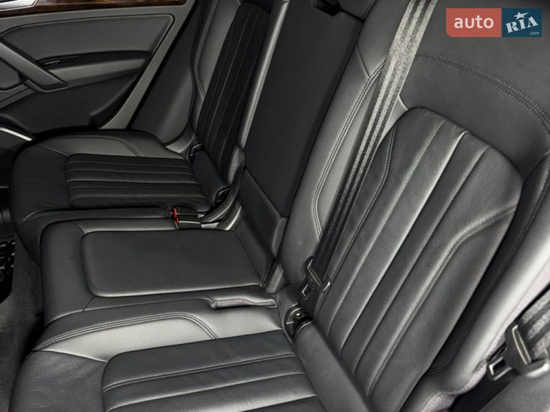 Позашляховик / Кросовер Audi Q5 2017 в Львові фото 24 Позашляховик / Кросовер Audi Q5 2017 в Львові
