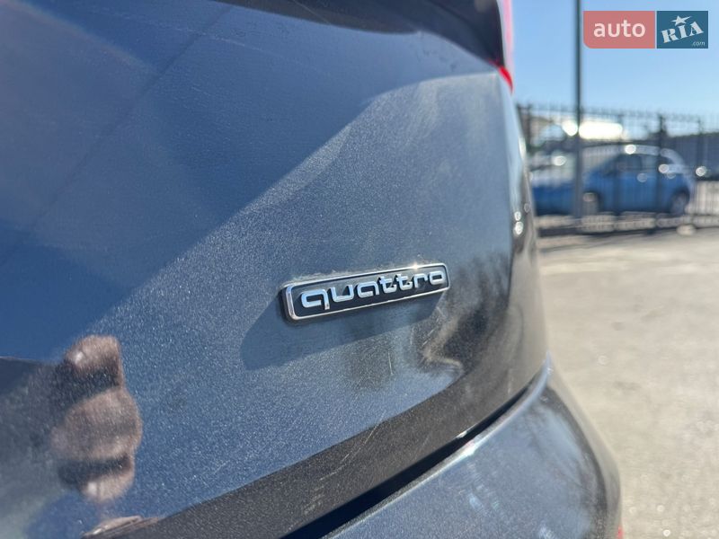 Позашляховик / Кросовер Audi Q5 2021 в Києві