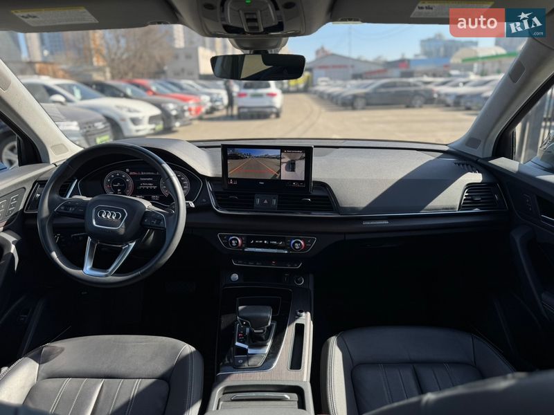 Позашляховик / Кросовер Audi Q5 2021 в Києві