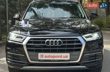 Внедорожник / Кроссовер Audi Q5 2018 в Белогородке