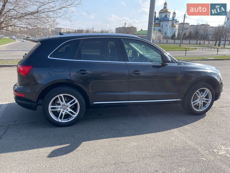 Позашляховик / Кросовер Audi Q5 2014 в Кривому Розі