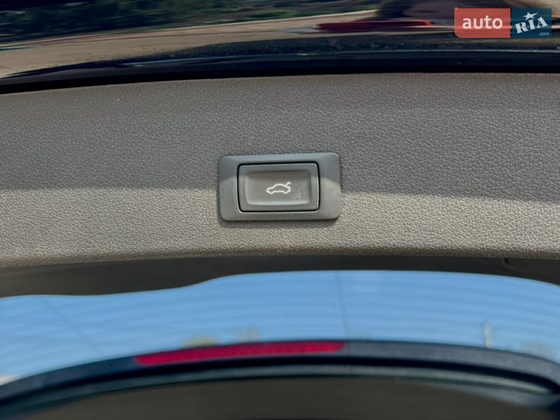 Позашляховик / Кросовер Audi Q5 2016 в Сараті