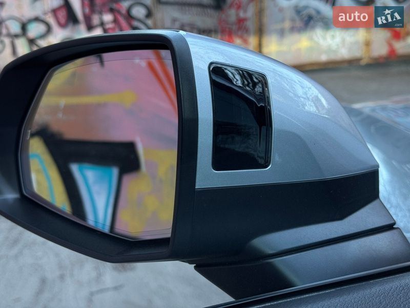 Внедорожник / Кроссовер Audi Q5 2021 в Днепре