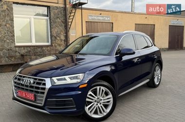 Позашляховик / Кросовер Audi Q5 2018 в Володимирі